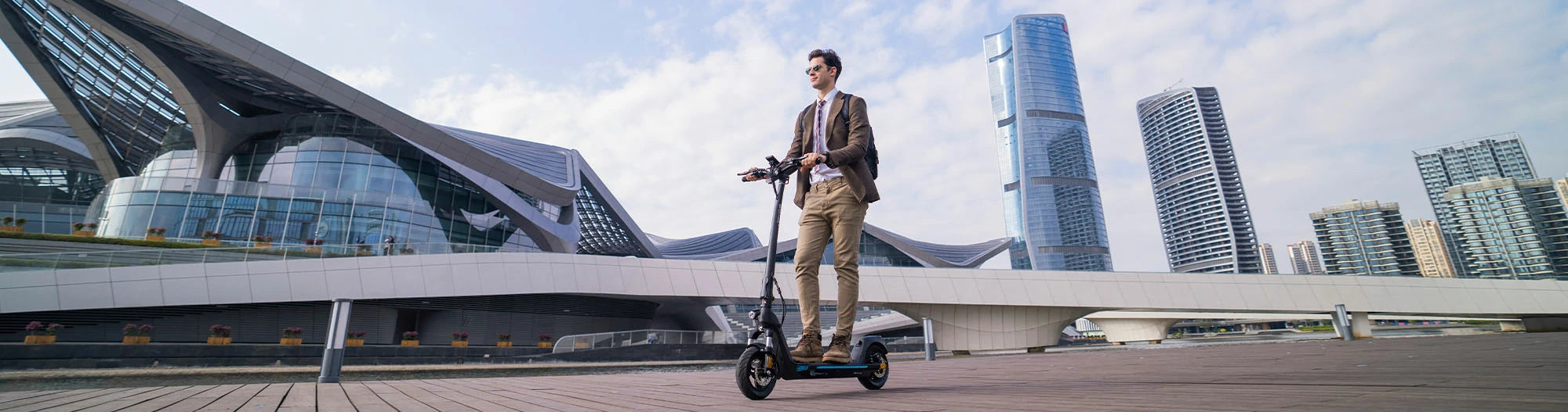 GoRide Hero — E-Scooter Lifestyle